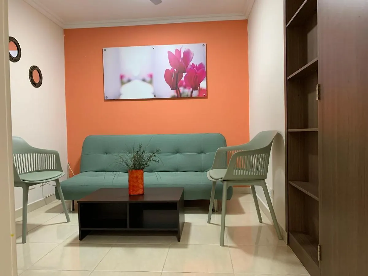 Apartamentos Laureles De La 70 메딜린 아파트