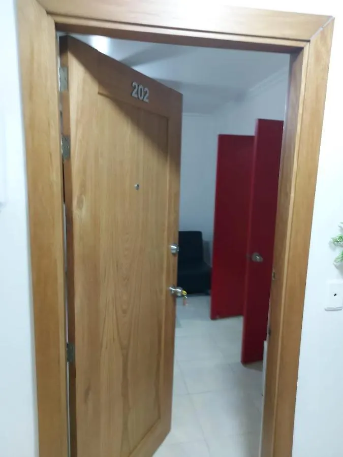 Apartamentos Laureles De La 70 메딜린 0*,