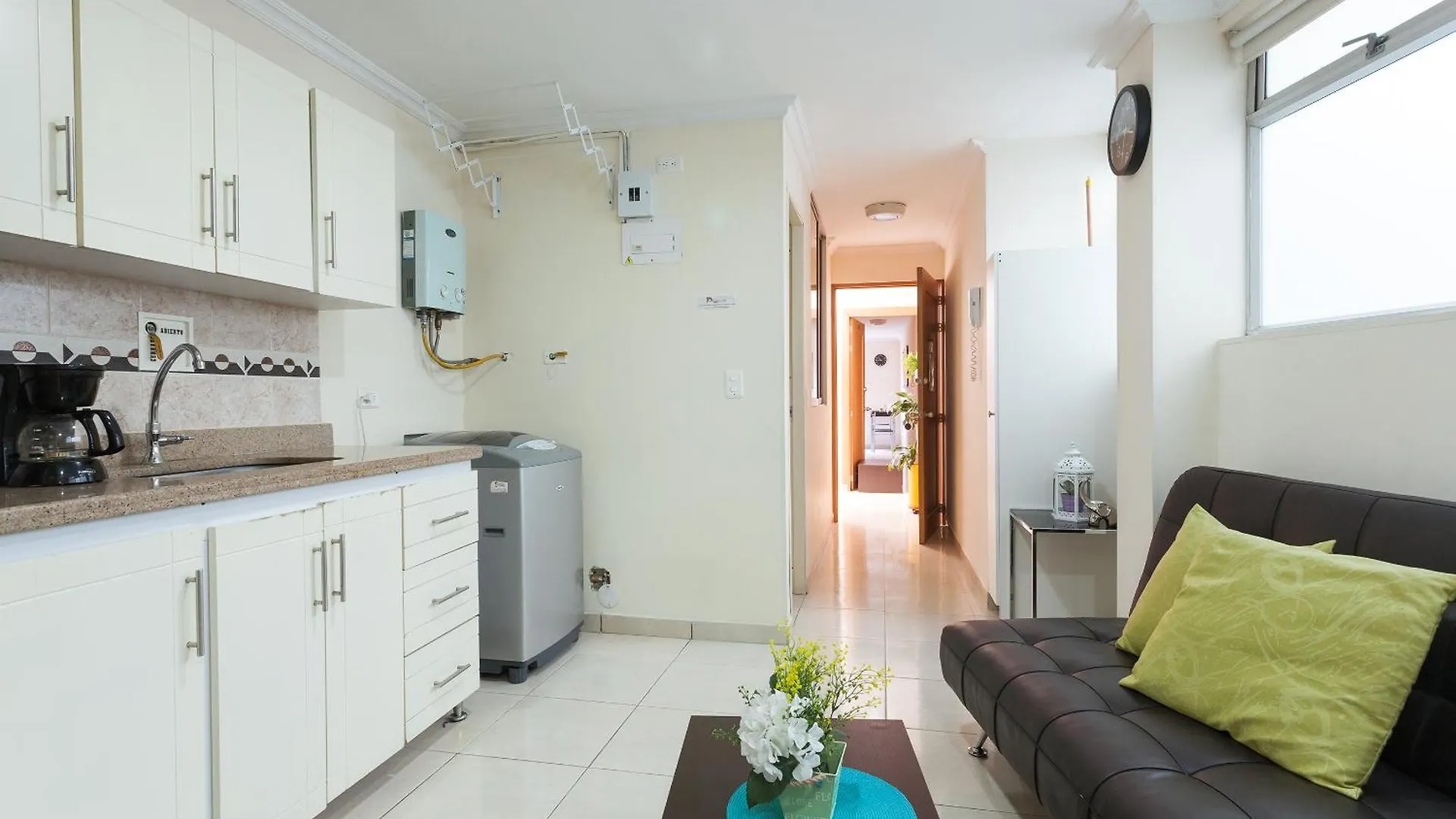 아파트 Apartamentos Laureles De La 70 메딜린 콜롬비아