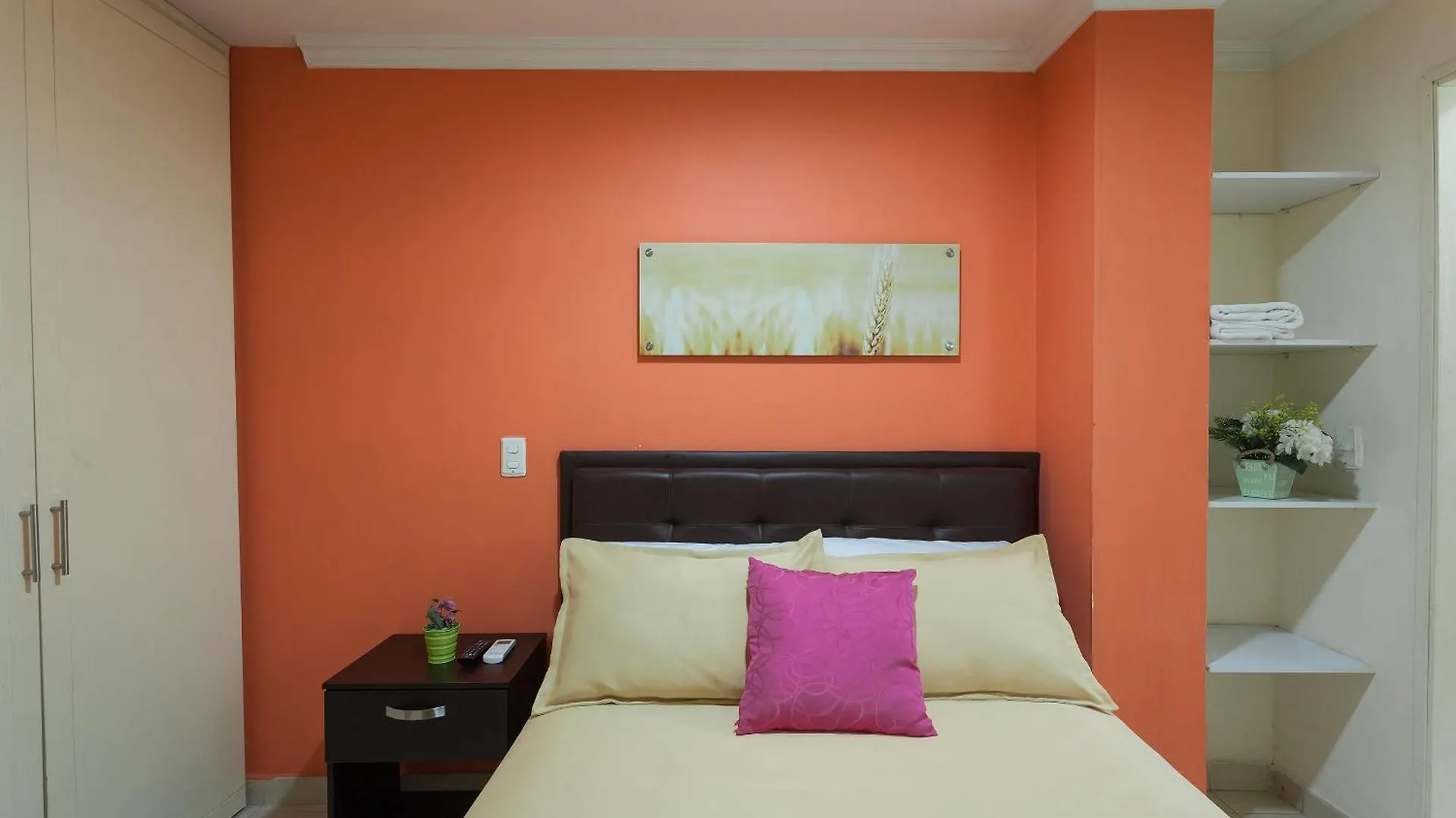 아파트 Apartamentos Laureles De La 70 메딜린