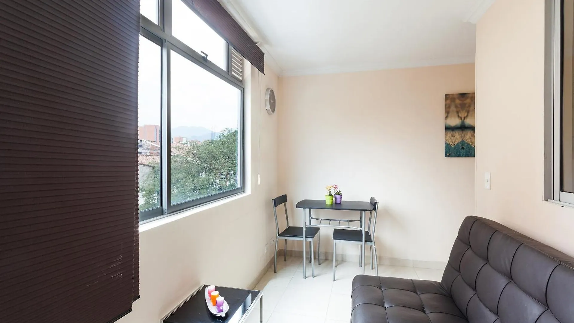 아파트 Apartamentos Laureles De La 70 메딜린 콜롬비아