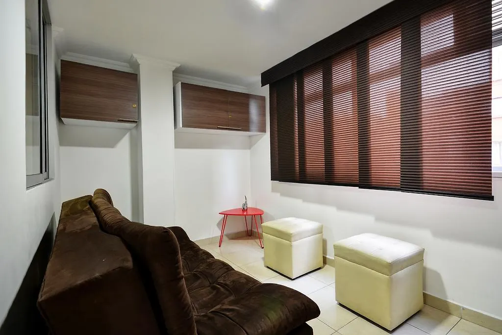 Apartamentos Laureles De La 70 메딜린